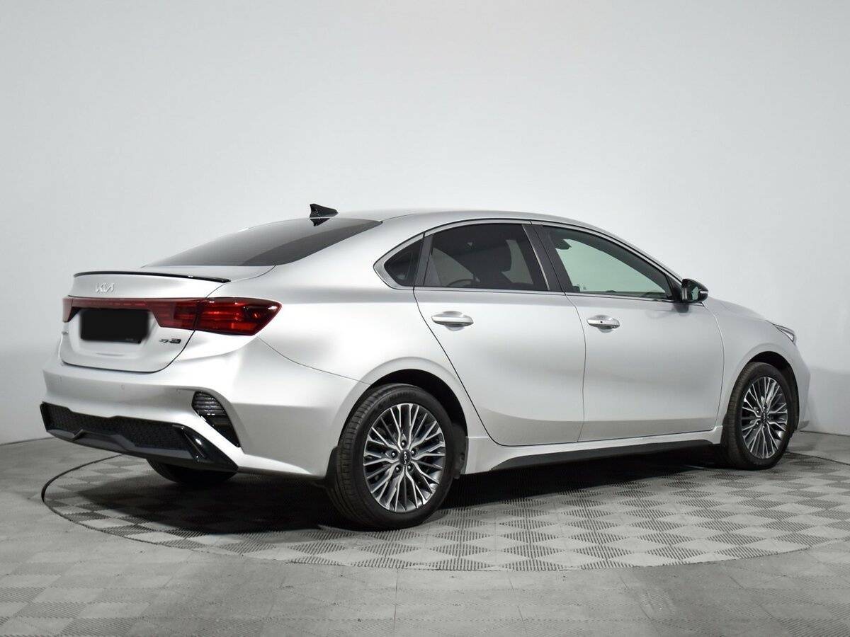 Kia Cerato, 2022 Фото №5