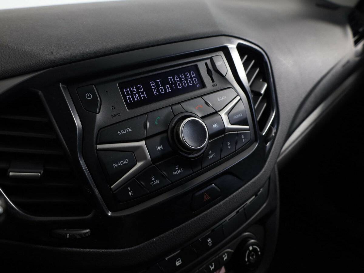 Lada (ВАЗ) Vesta I, 2017 Фото №12