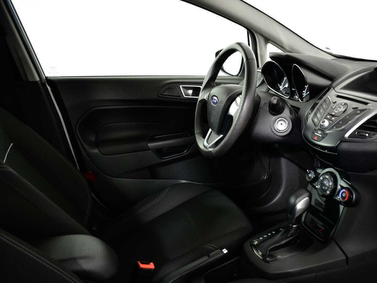 Ford Fiesta, 2017 Фото №9