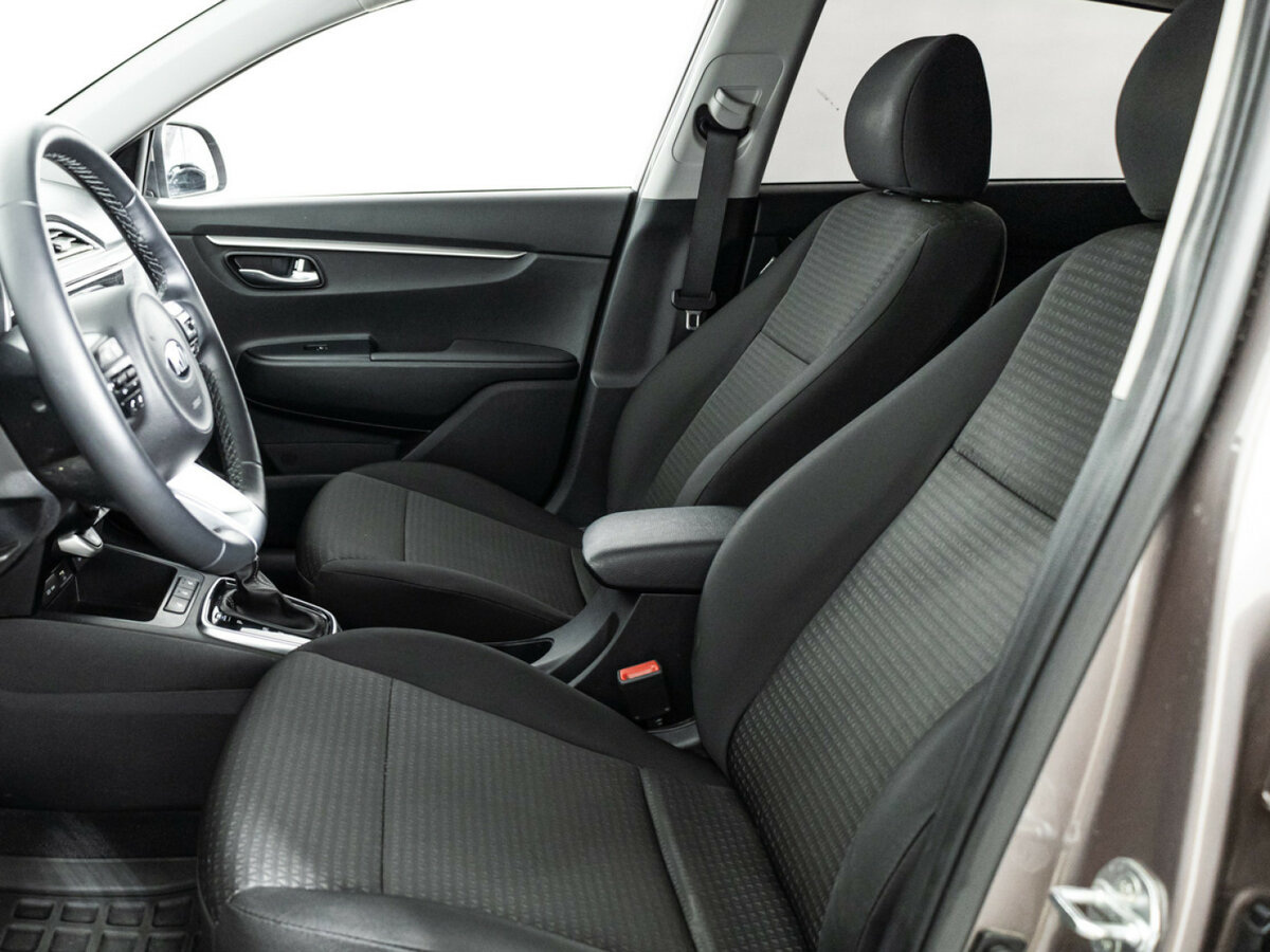 Kia Rio X IV Рестайлинг, 2021 Фото №16