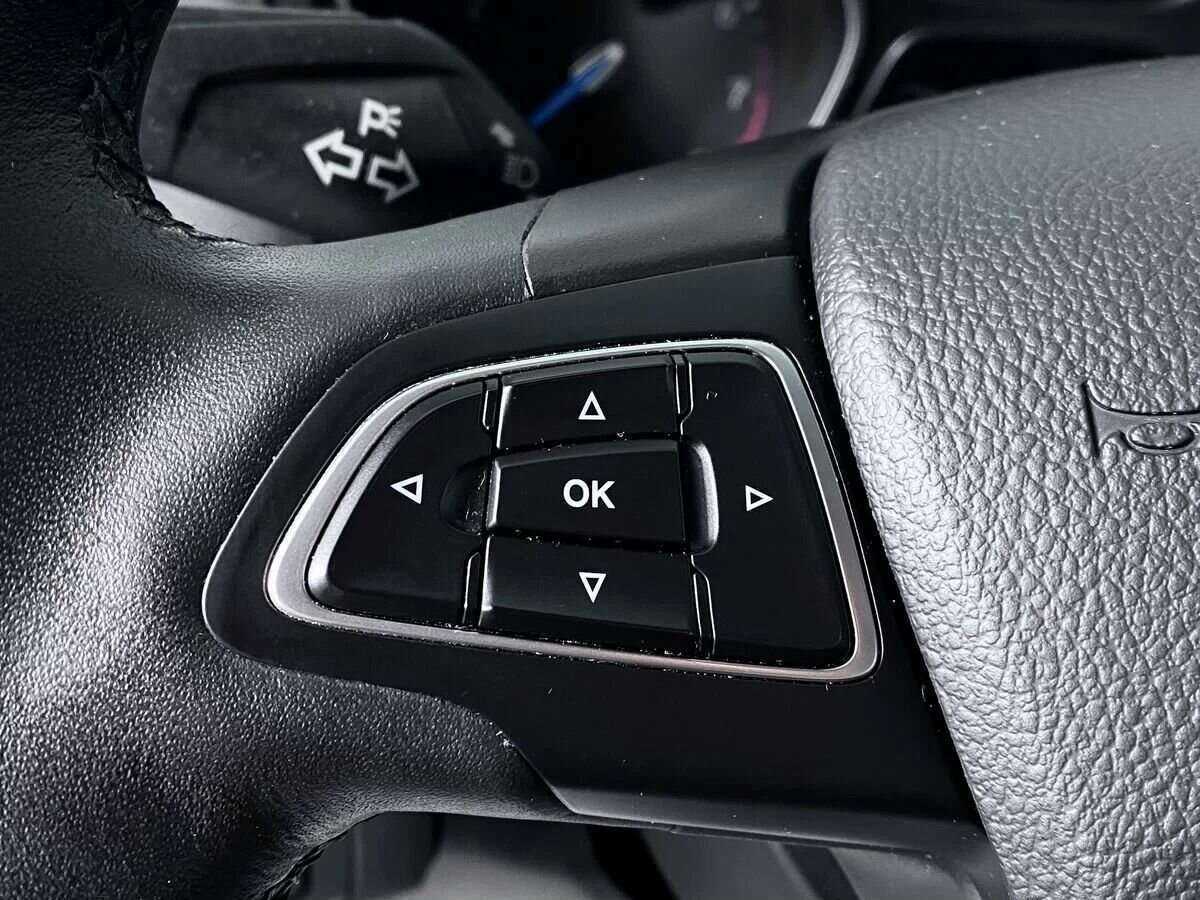 Ford Focus, 2018 Фото №11