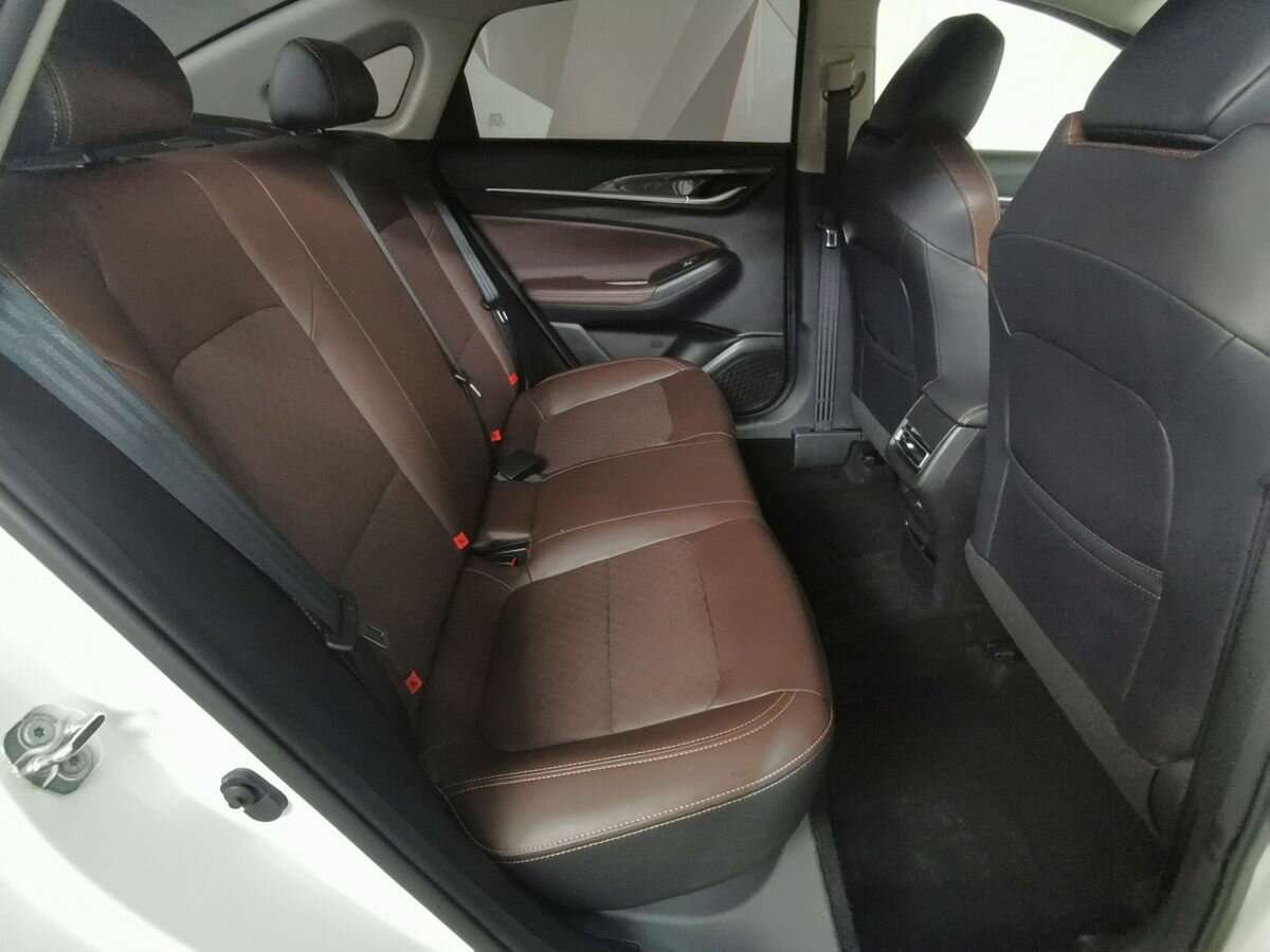 Changan Eado Plus, 2023 Фото №14