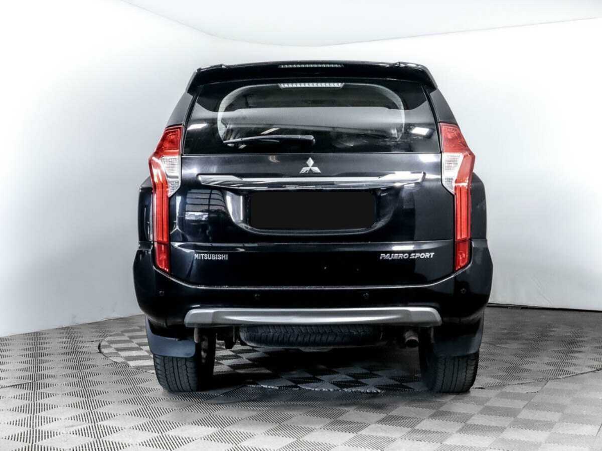 Mitsubishi Pajero Sport, 2018 Фото №5