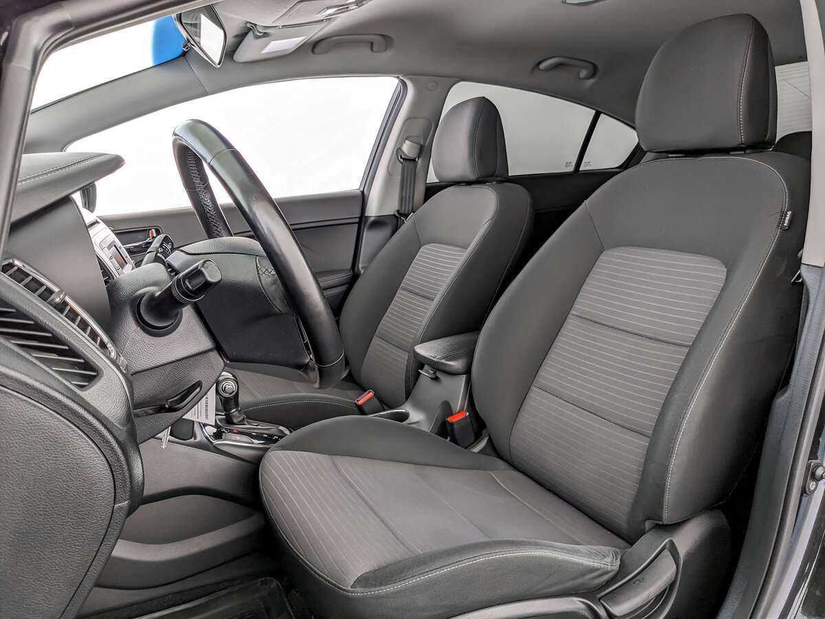 Kia Cerato, 2019 Фото №16