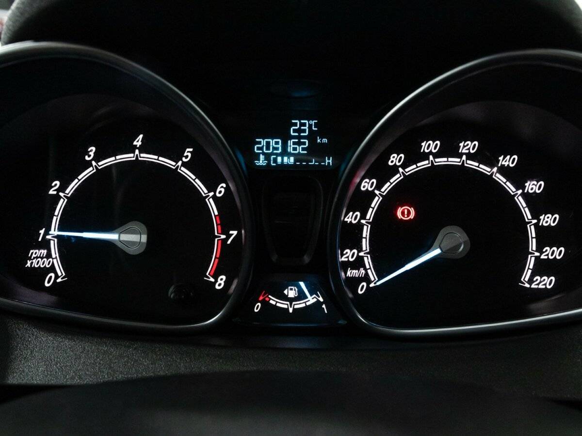 Ford Fiesta, 2015 Фото №12