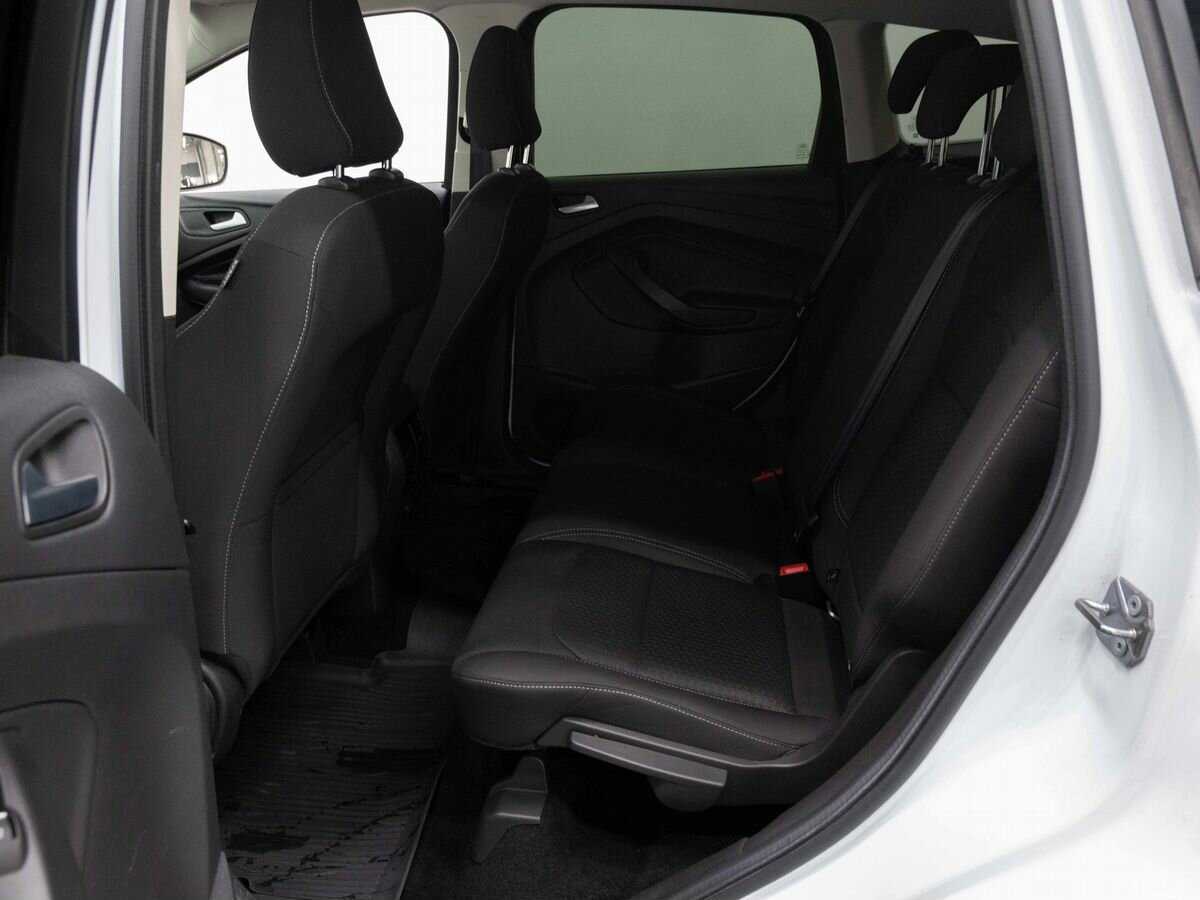 Ford Kuga, 2017 Фото №11