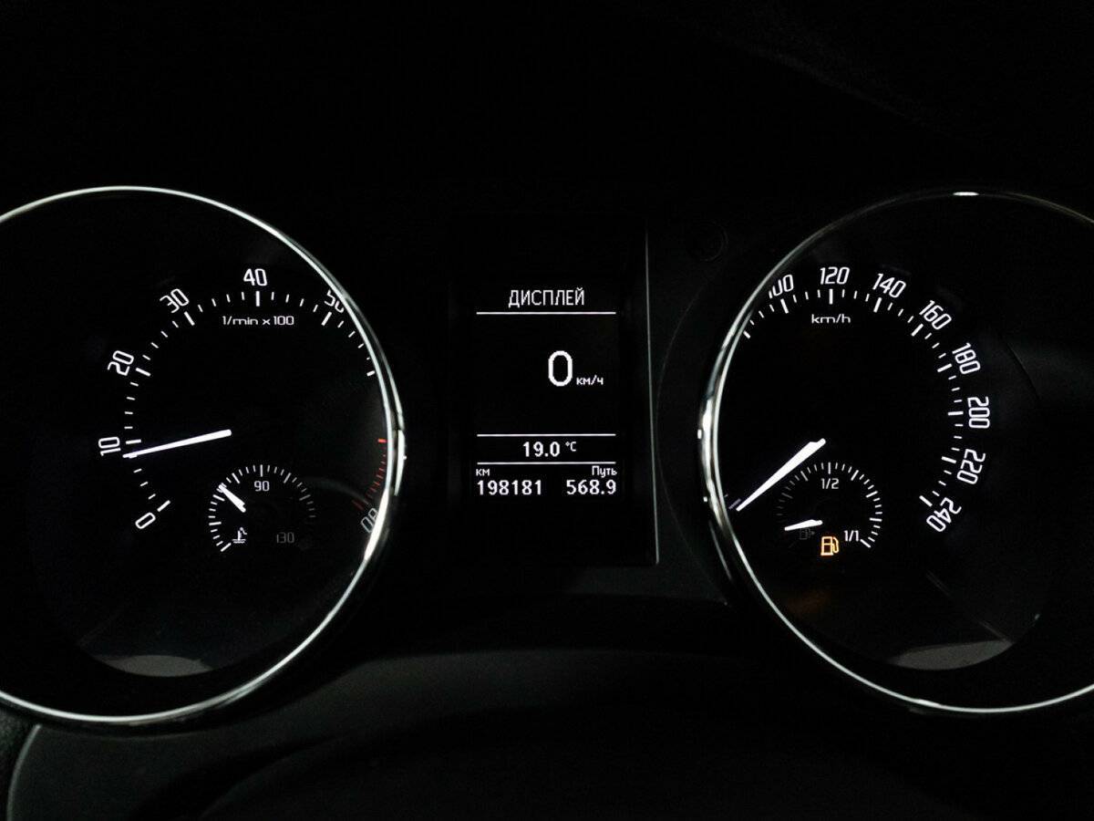 Skoda Yeti, 2014 Фото №12