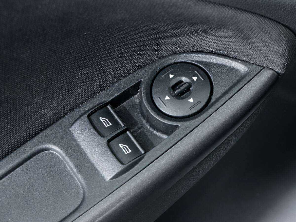 Ford Focus, 2018 Фото №13