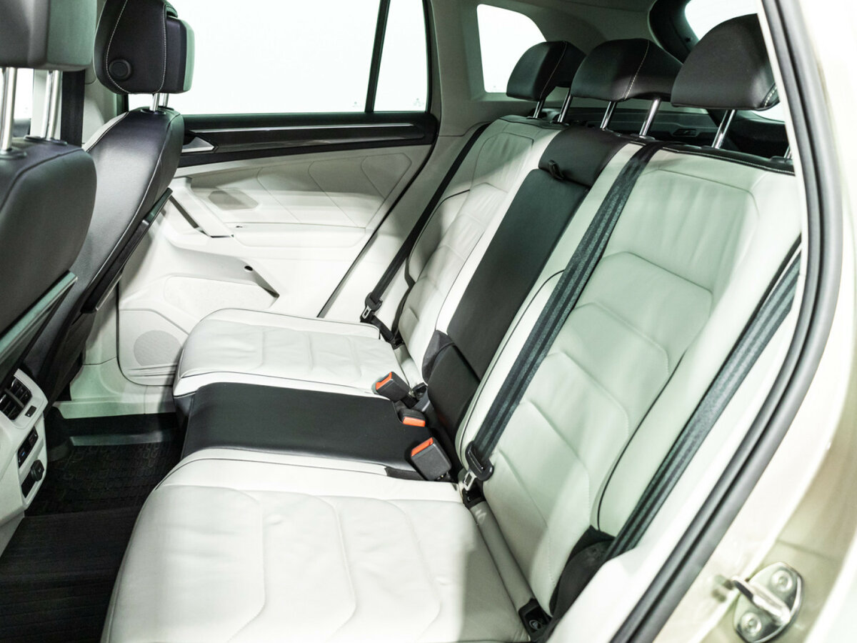 Volkswagen Tiguan II, 2017 Фото №10