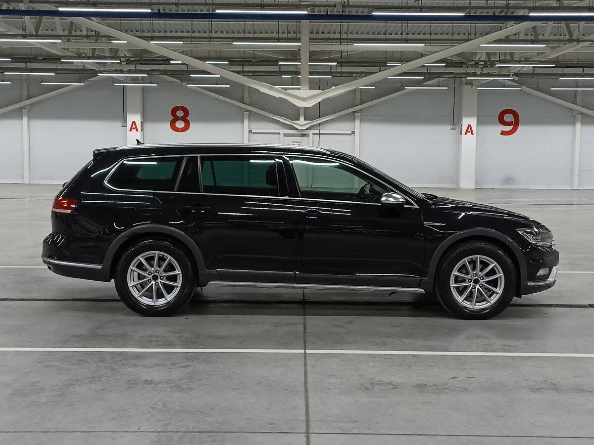 Volkswagen Passat Alltrack, 2018 Фото №4