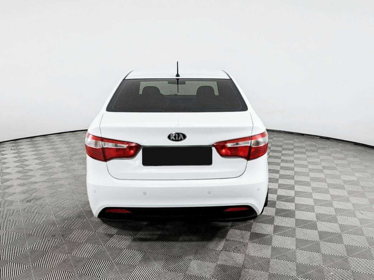 Kia Rio 5-speed, 2013 Фото №6