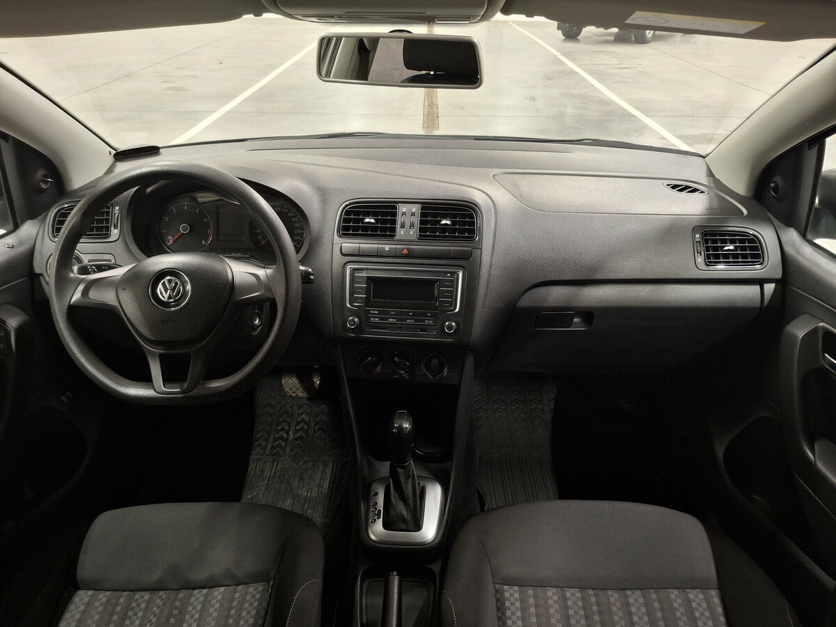 Volkswagen Polo V Рестайлинг, 2018 Фото №14