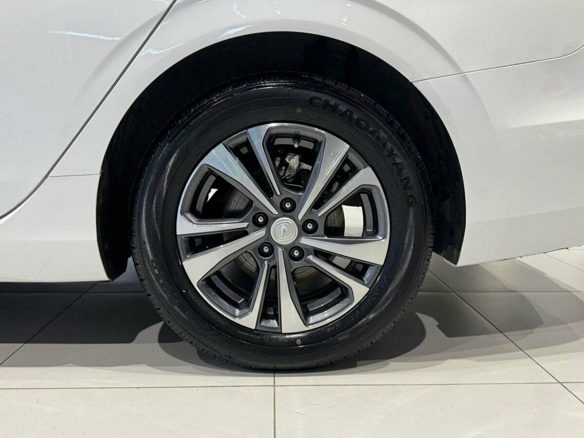 Changan Eado Plus, 2023 Фото №9