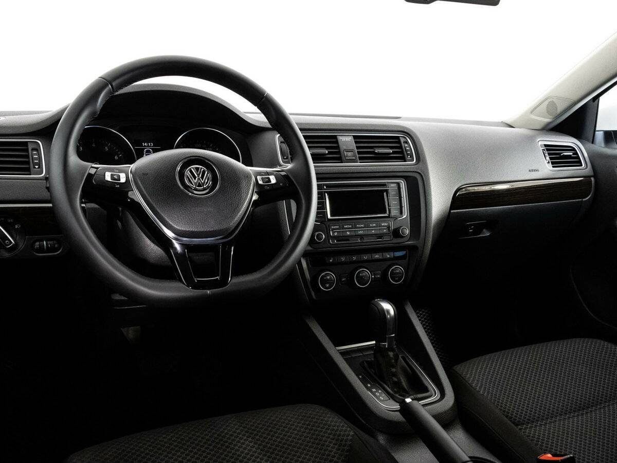Volkswagen Jetta, 2015 Фото №11