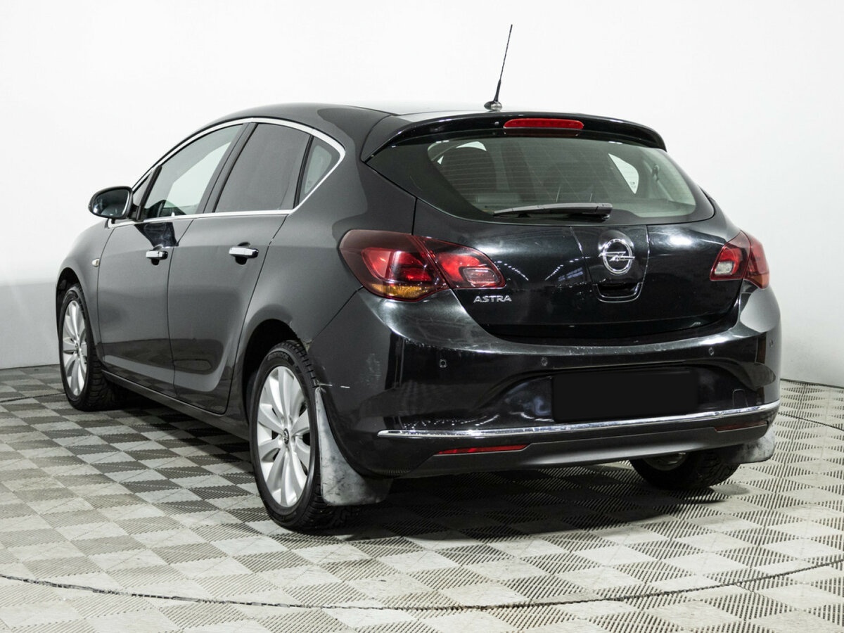 Opel Astra J Рестайлинг, 2013 Фото №9