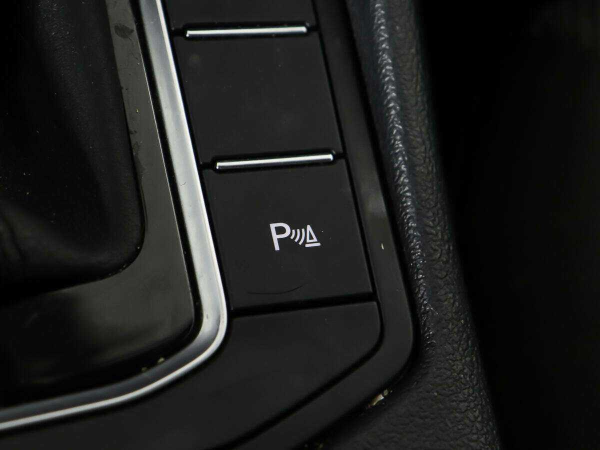 Volkswagen Jetta, 2019 Фото №17