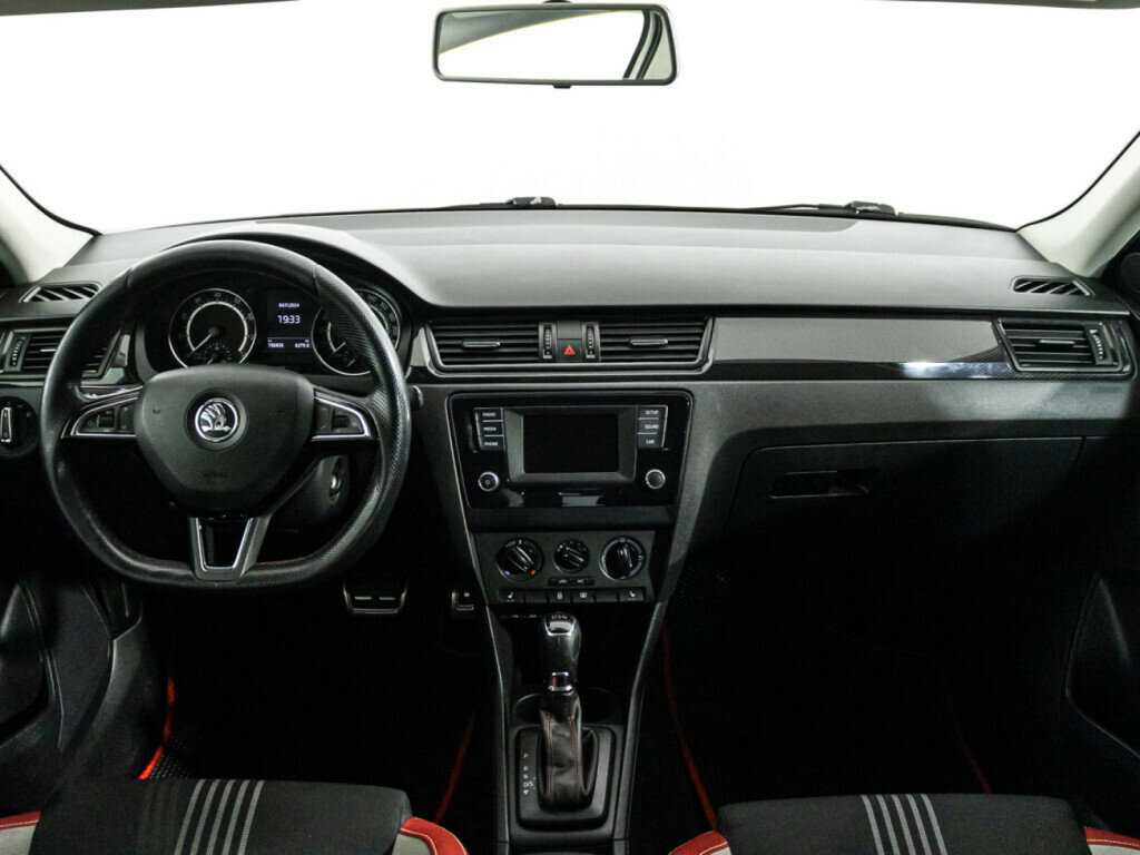 Skoda Rapid, 2016 Фото №13