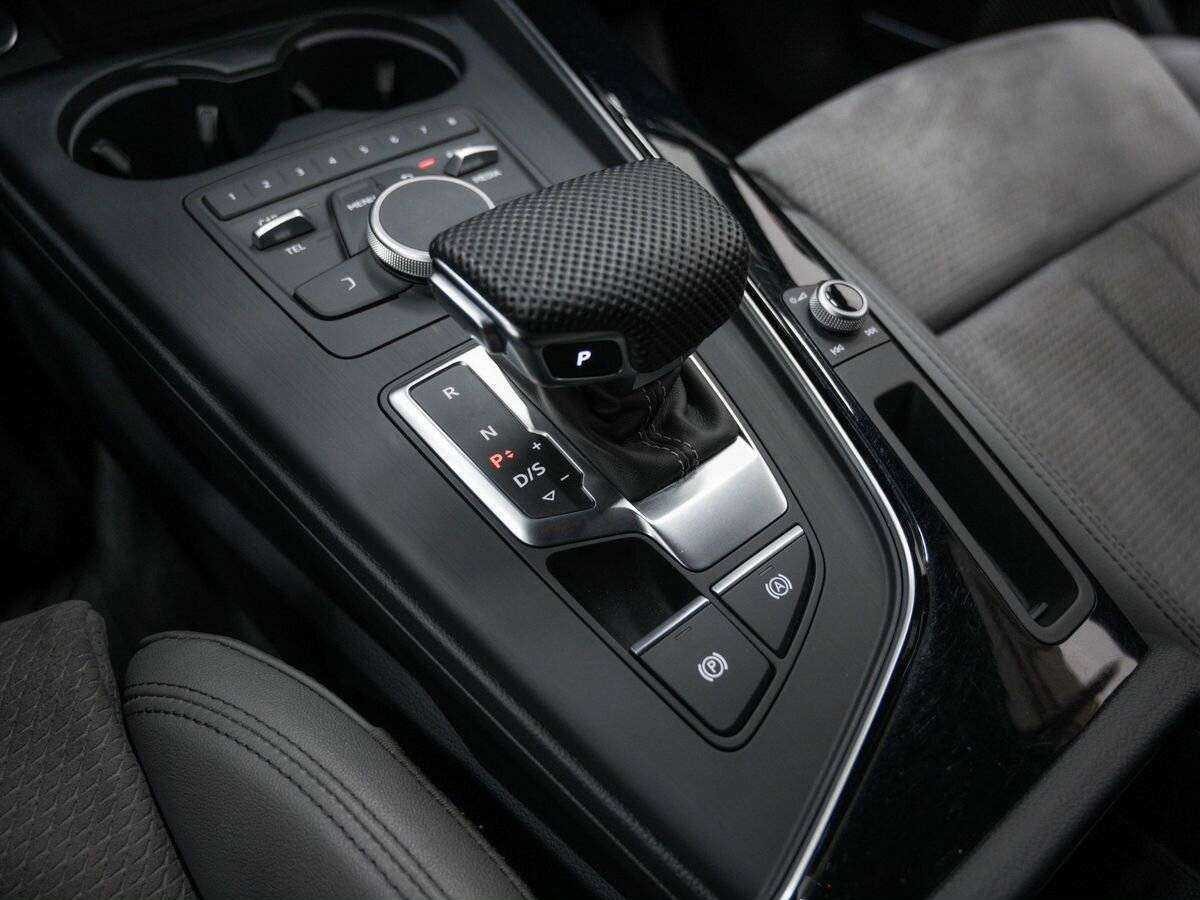 Audi A4, 2019 Фото №23