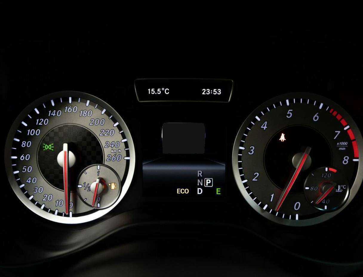 Mercedes-Benz A-Класс 180, 2013 Фото №11