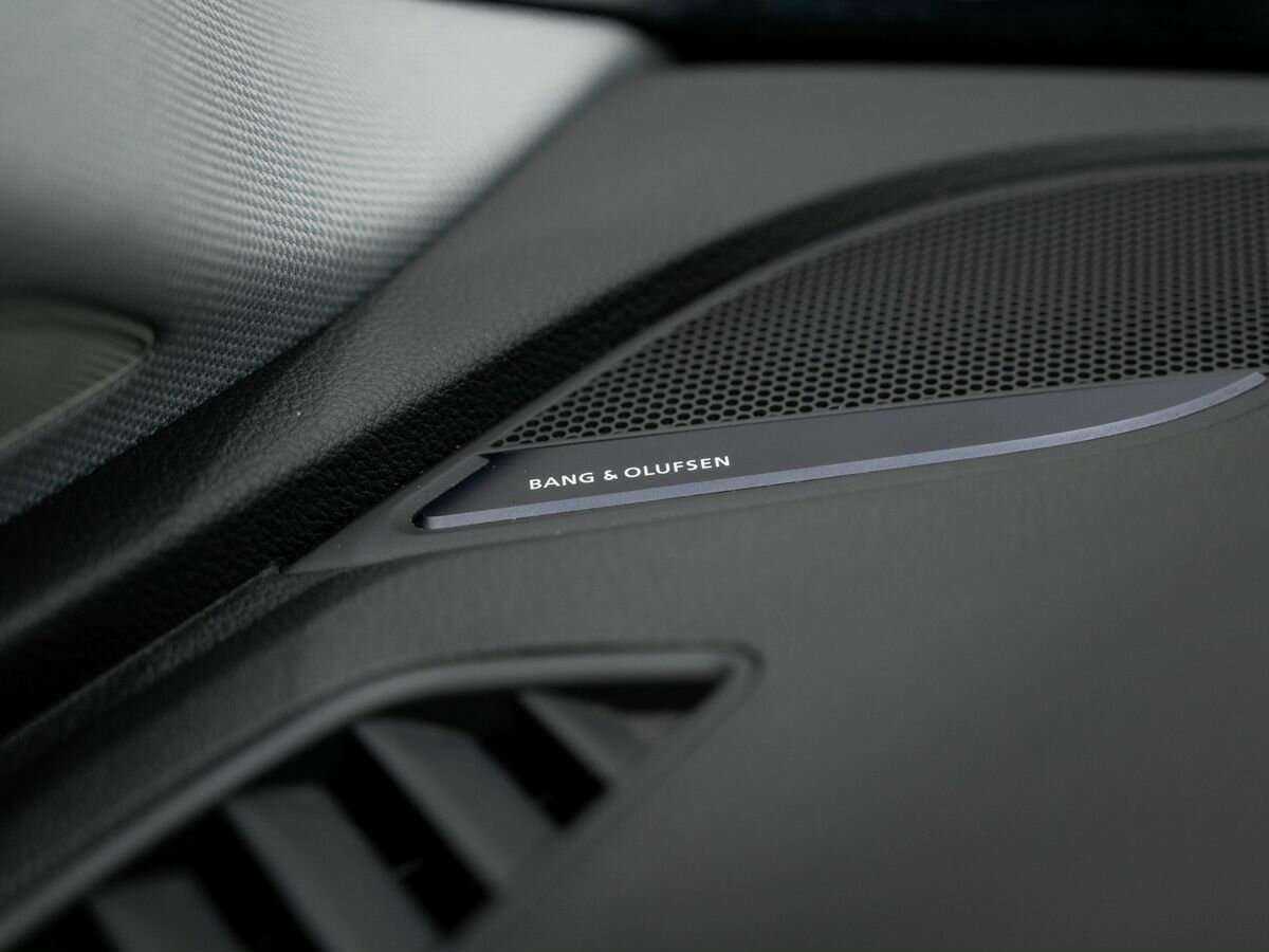 Audi A4, 2017 Фото №27