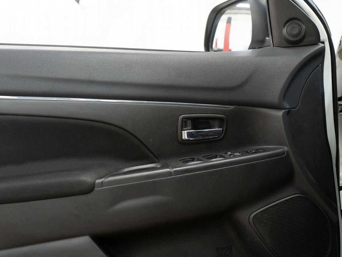 Mitsubishi ASX, 2013 Фото №15