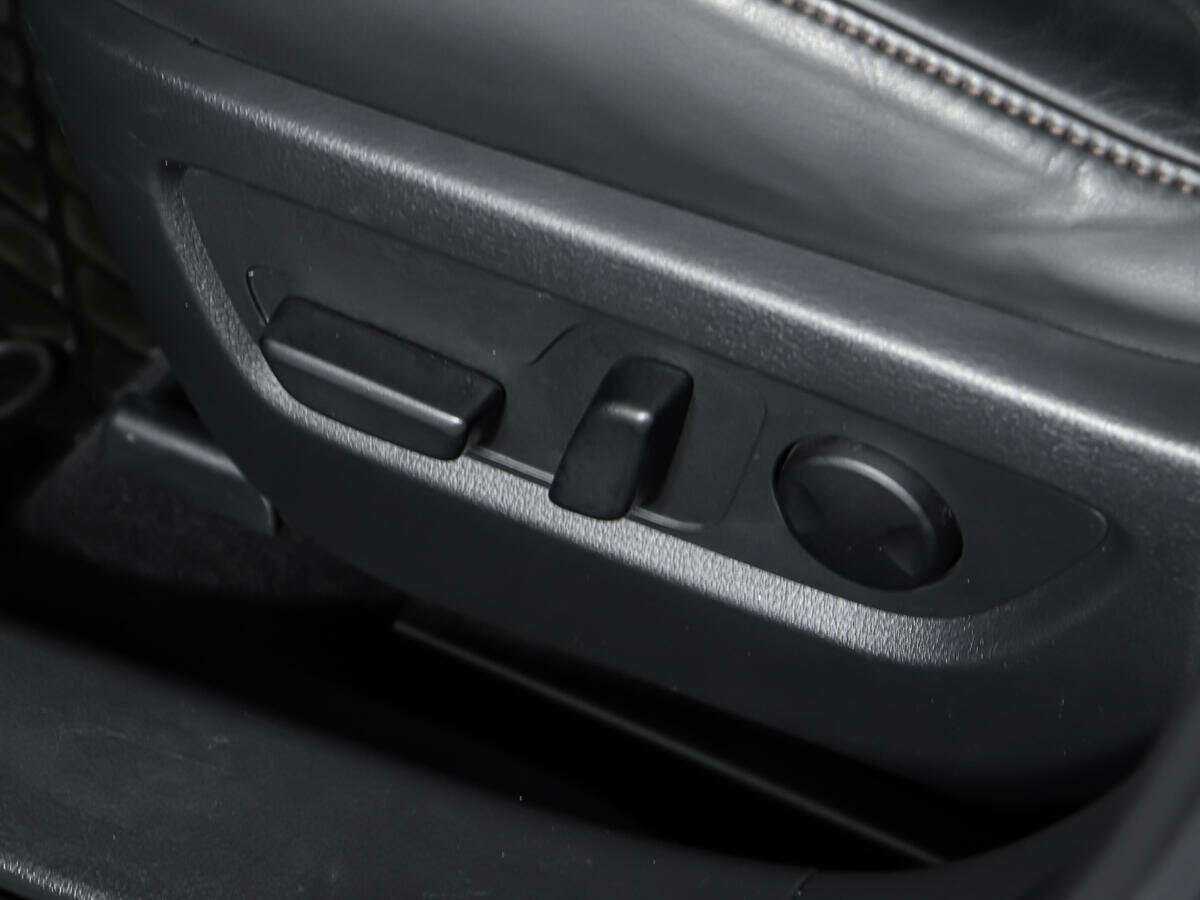 Mazda CX-30, 2019 Фото №12