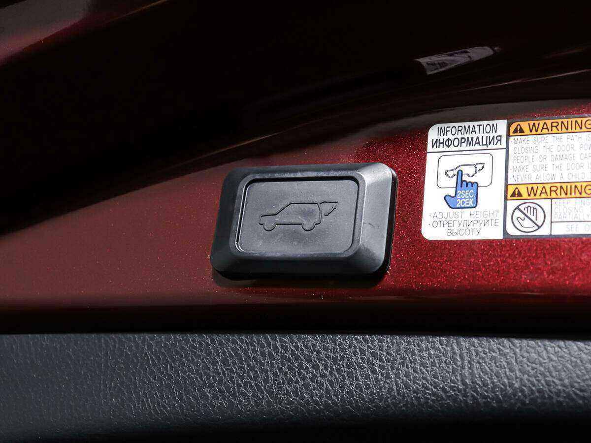 Toyota RAV4, 2018 Фото №15