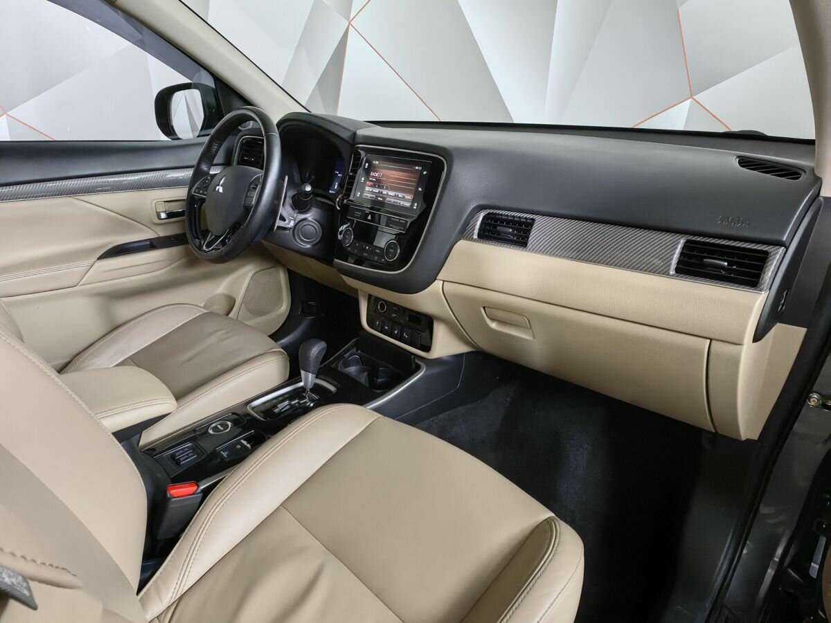 Mitsubishi Outlander, 2019 Фото №9