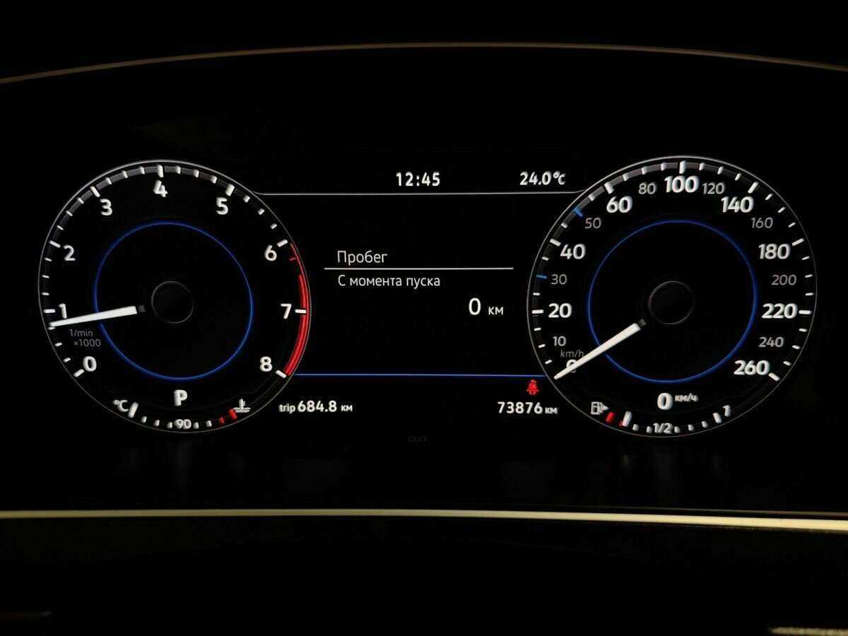 Volkswagen Tiguan, 2018 Фото №15