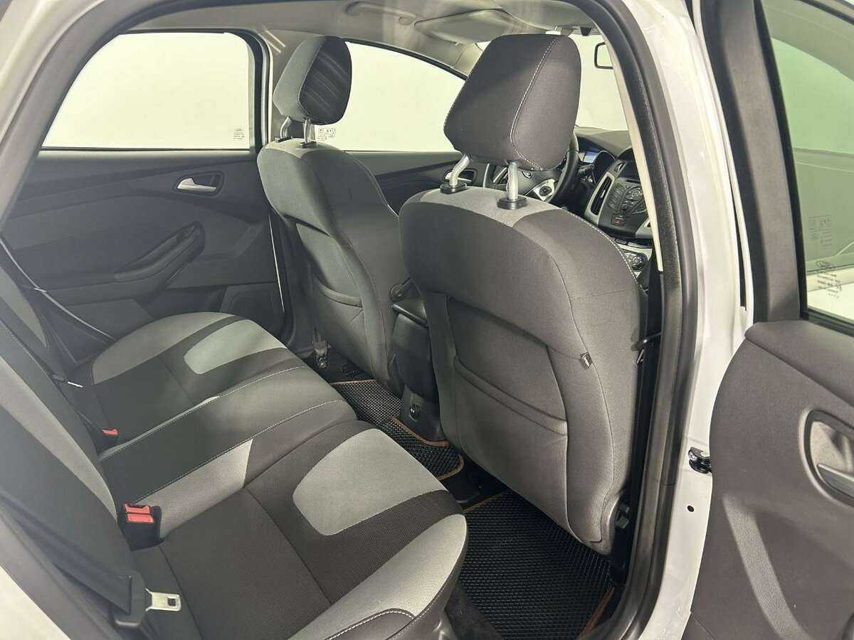 Ford Focus, 2013 Фото №16