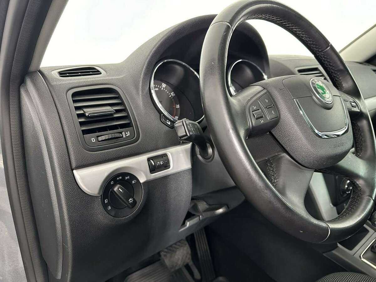 Skoda Yeti, 2012 Фото №9