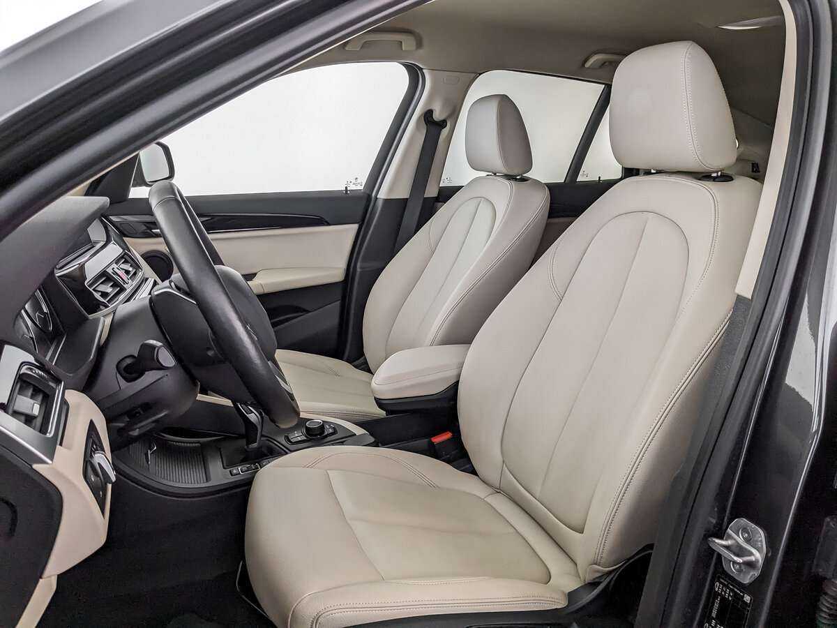 BMW X1 18i sDrive, 2021 Фото №16