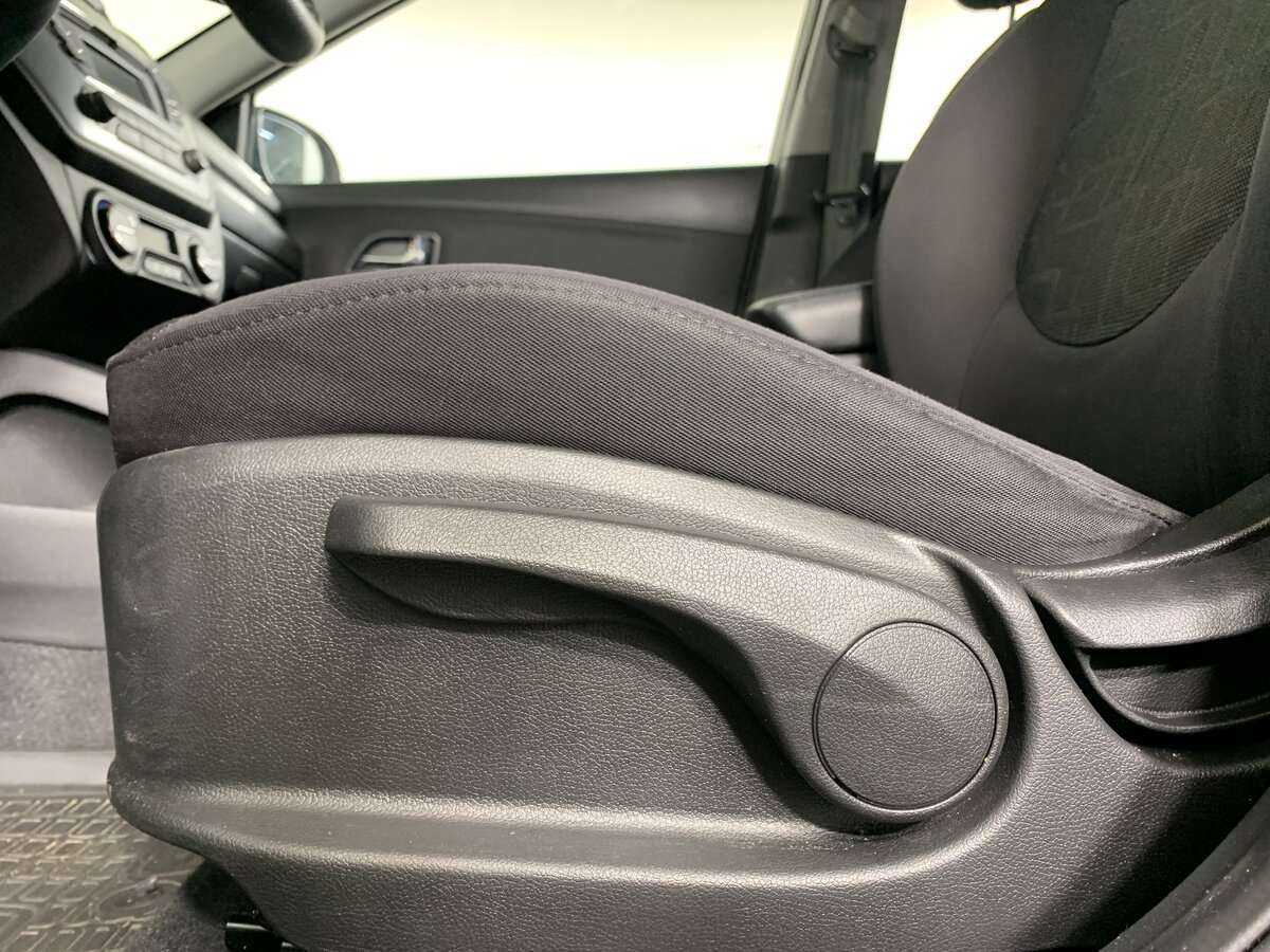Kia Rio 5-speed, 2012 Фото №17