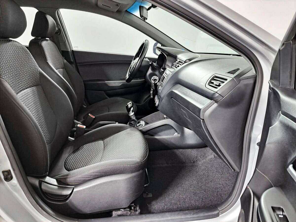 Kia Rio, 2015 Фото №9