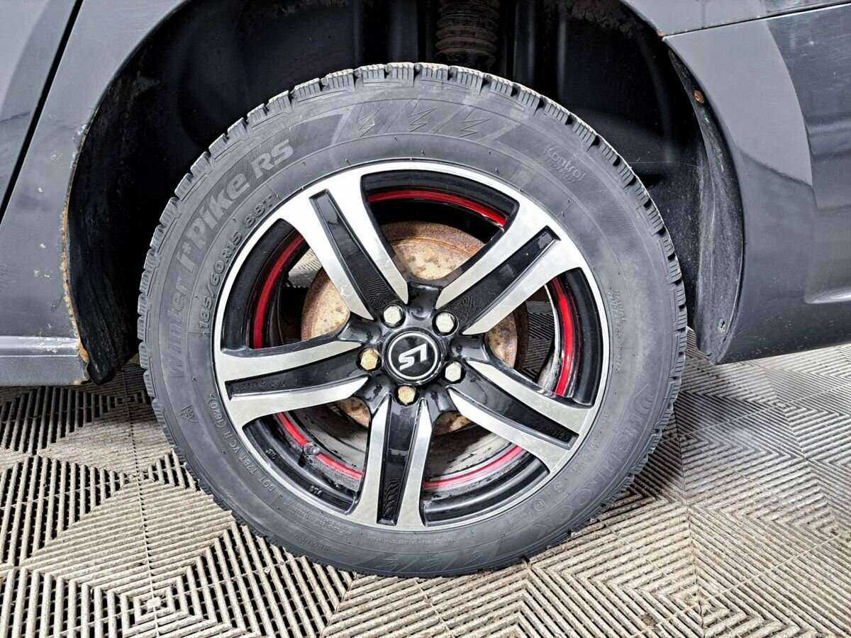 Volkswagen Polo, 2012 Фото №18