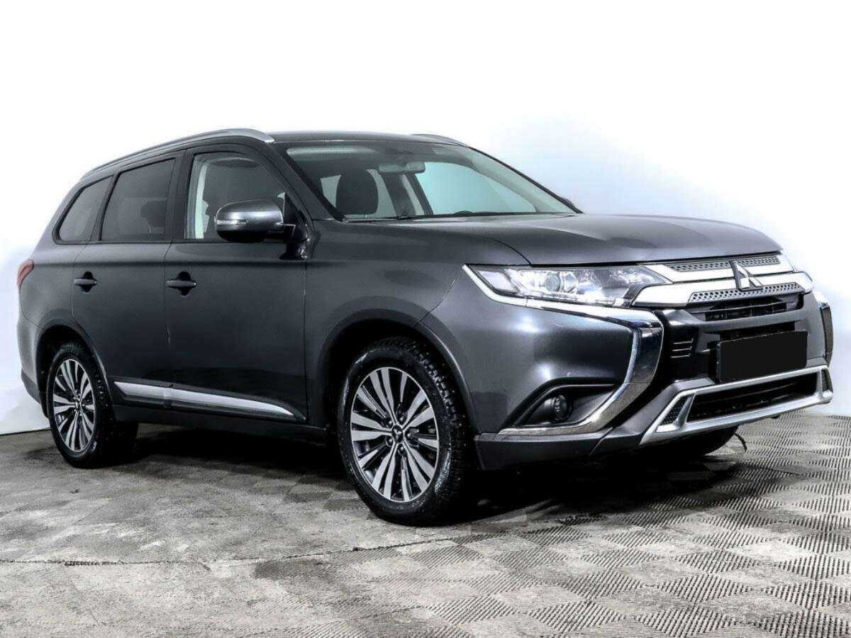 Mitsubishi Outlander, 2021 Фото №3