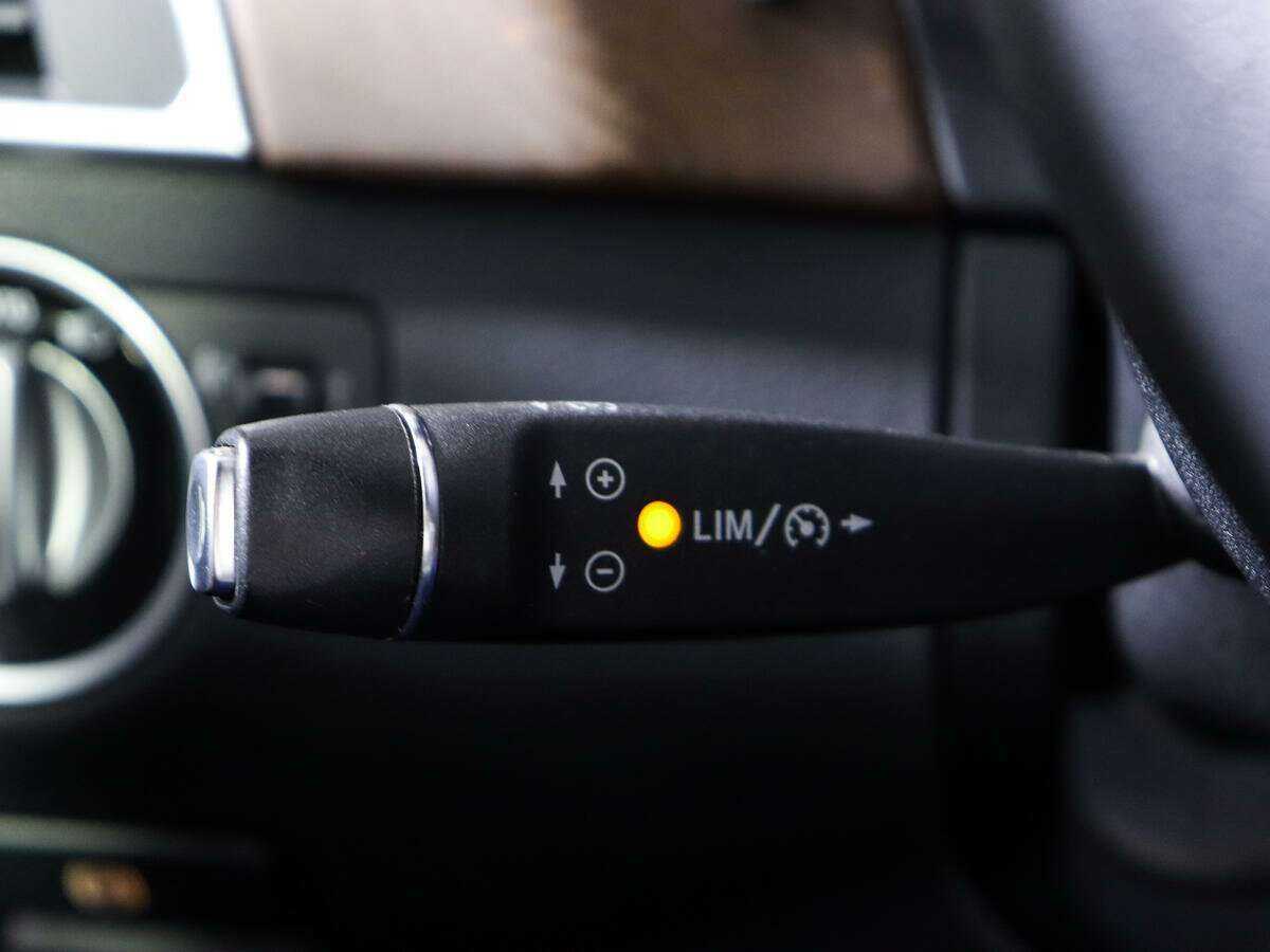 Mercedes-Benz M-Класс 350, 2012 Фото №21