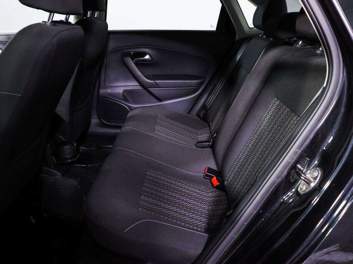 Volkswagen Polo, 2016 Фото №7