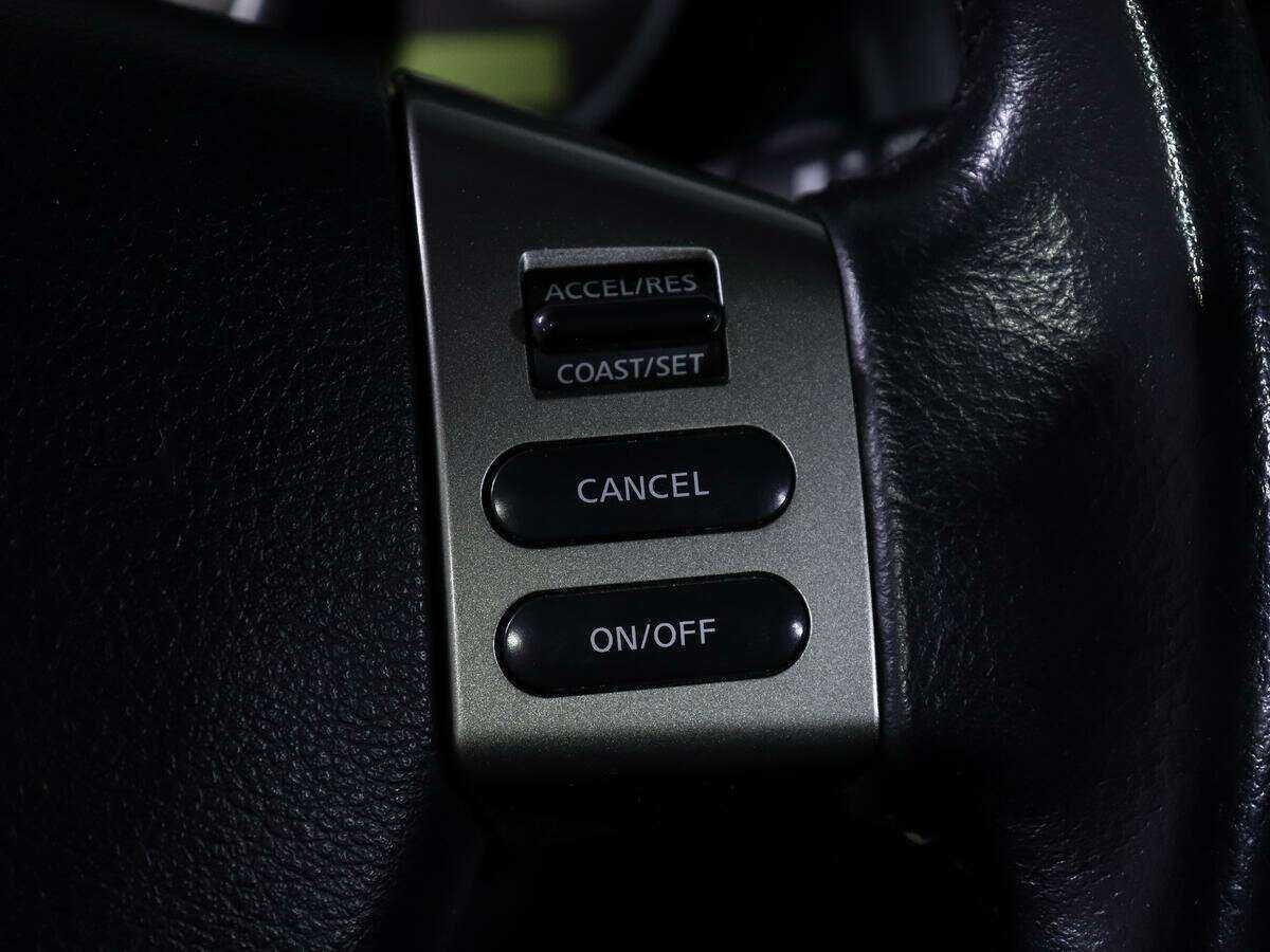 Nissan Tiida, 2012 Фото №19