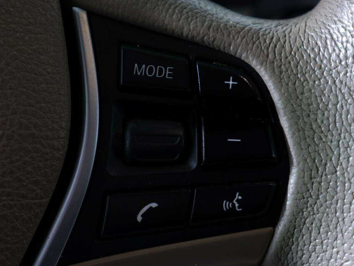 BMW 3 серии 320i xDrive, 2013 Фото №16