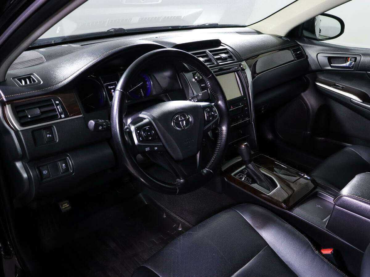 Toyota Camry, 2017 Фото №12