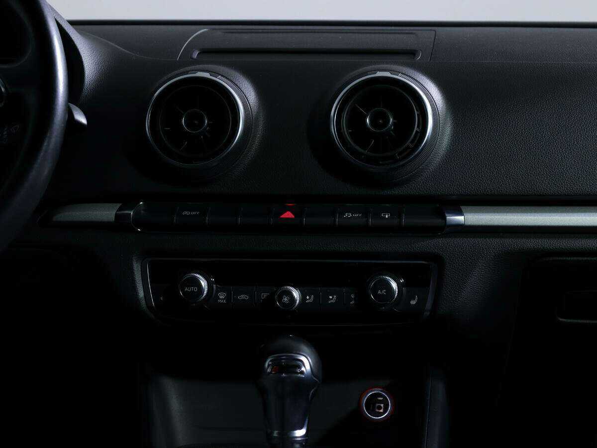 Audi A3, 2014 Фото №10