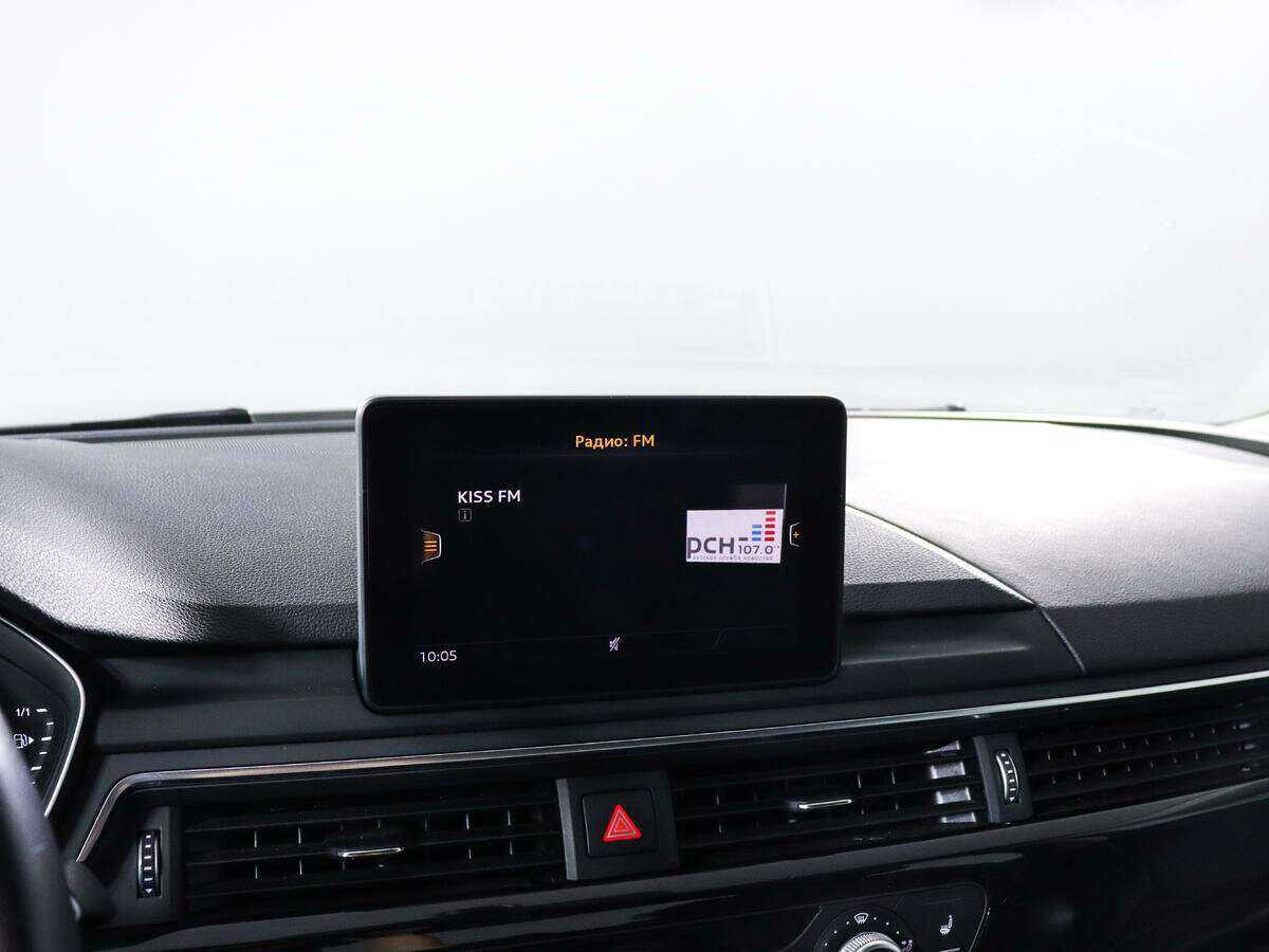 Audi A4, 2017 Фото №13