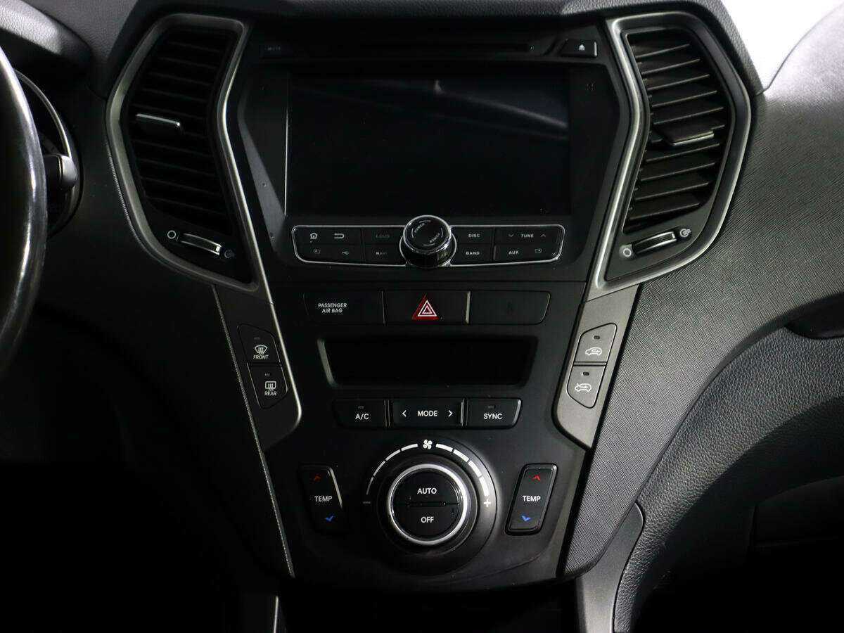 Hyundai Santa Fe, 2017 Фото №10
