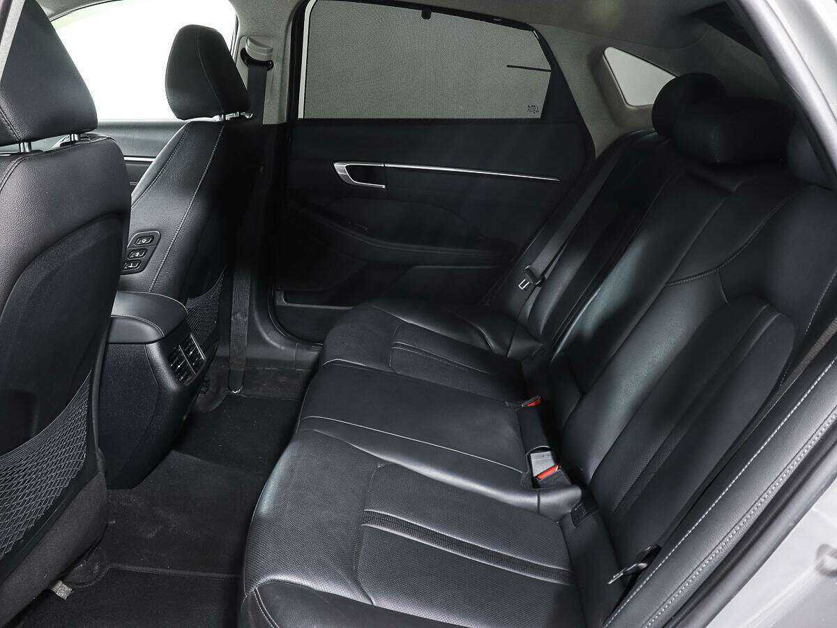 Hyundai Sonata, 2022 Фото №10
