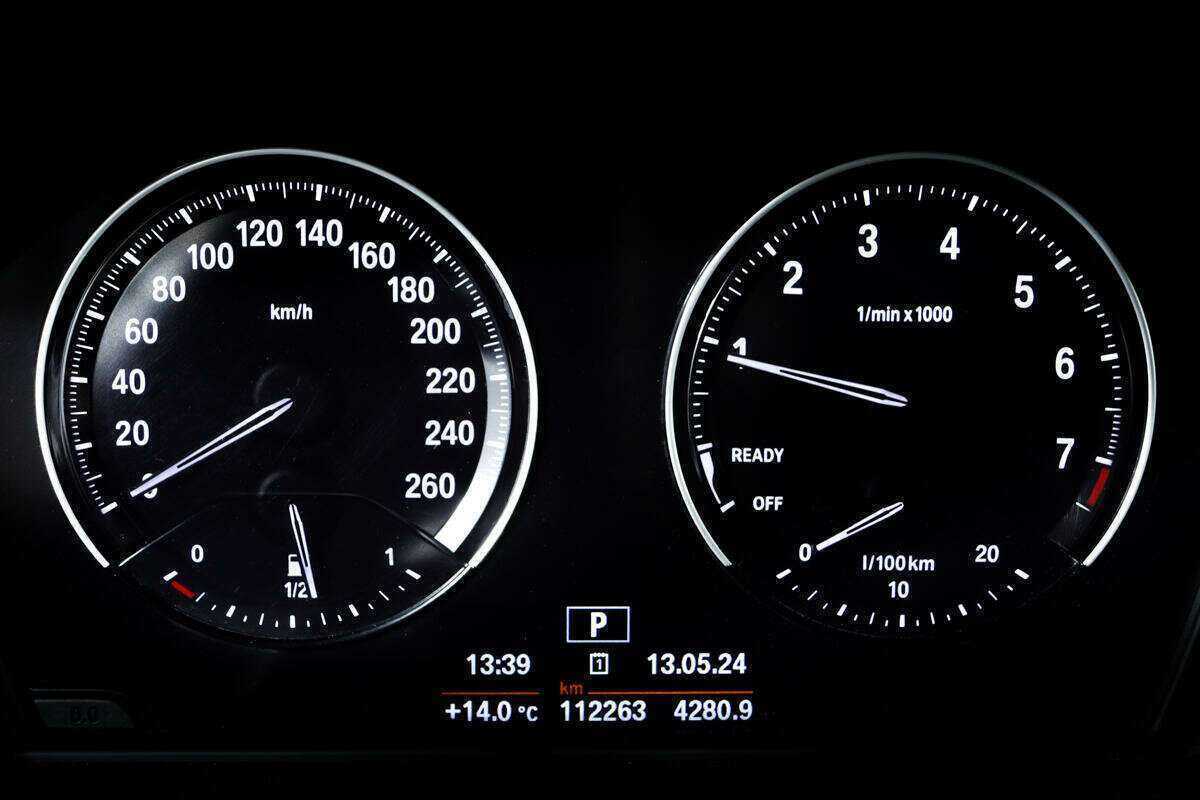 BMW 1 серии 118i, 2018 Фото №10