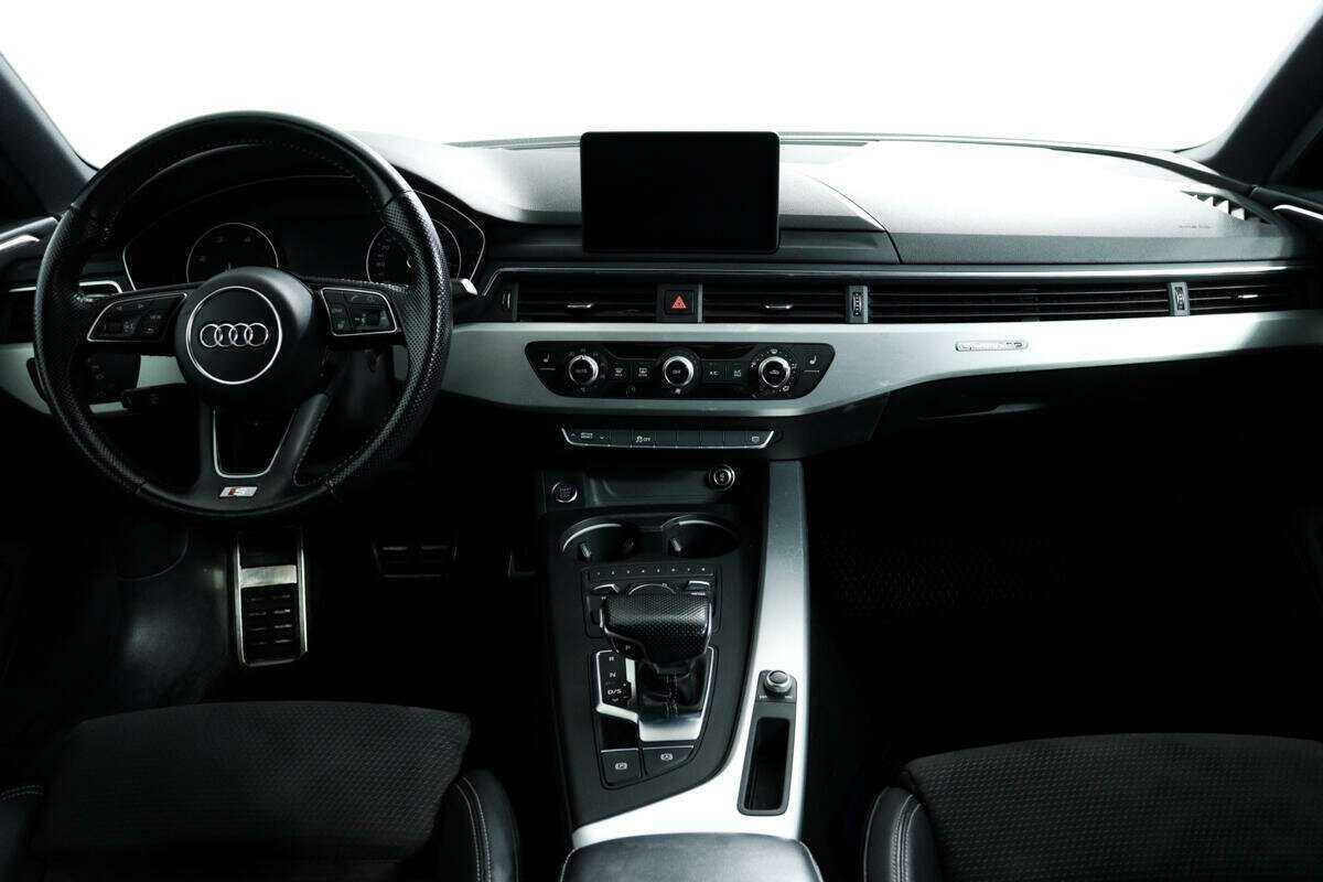 Audi A4, 2017 Фото №11
