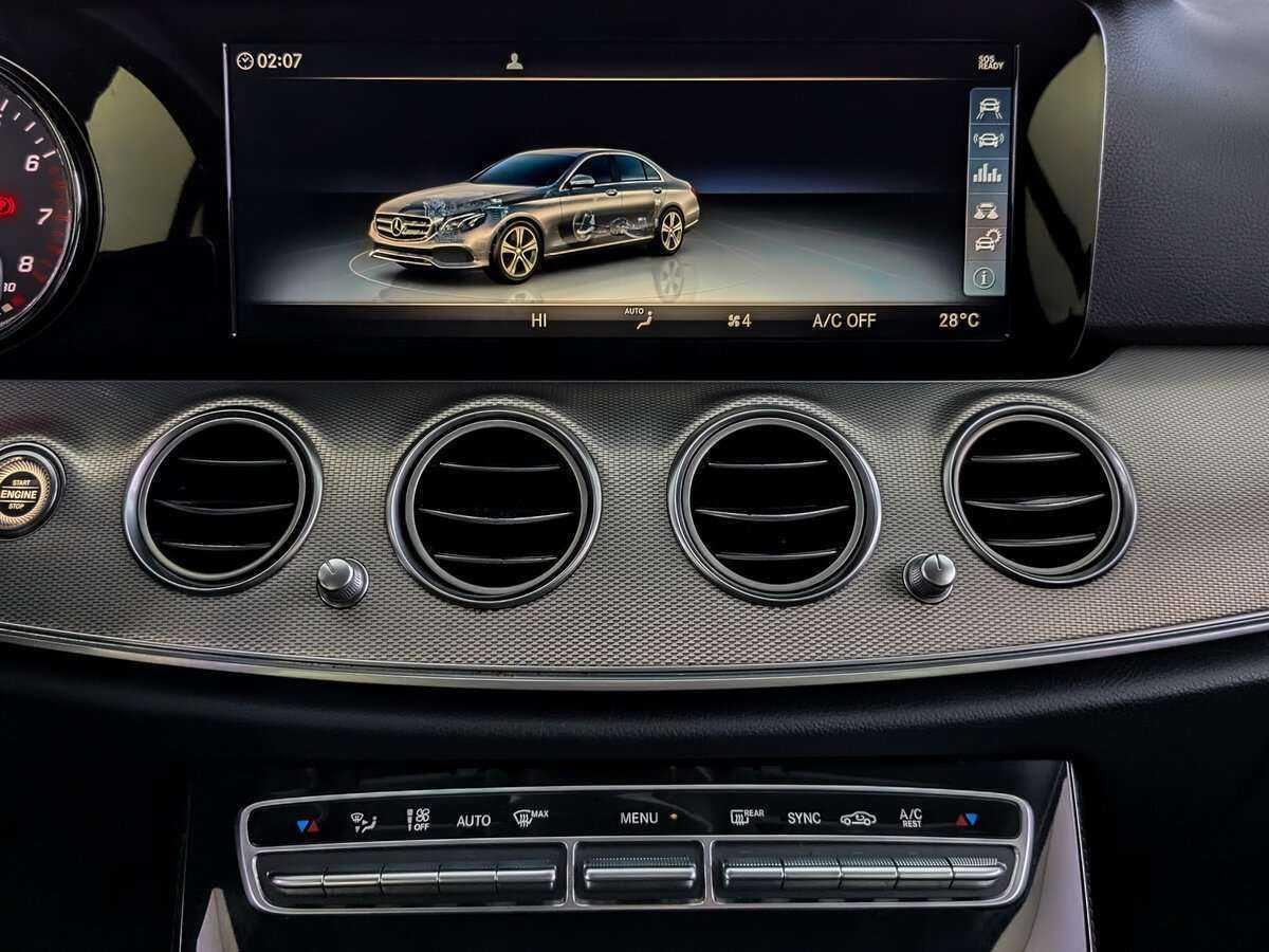 Mercedes-Benz E-Класс 200, 2018 Фото №13