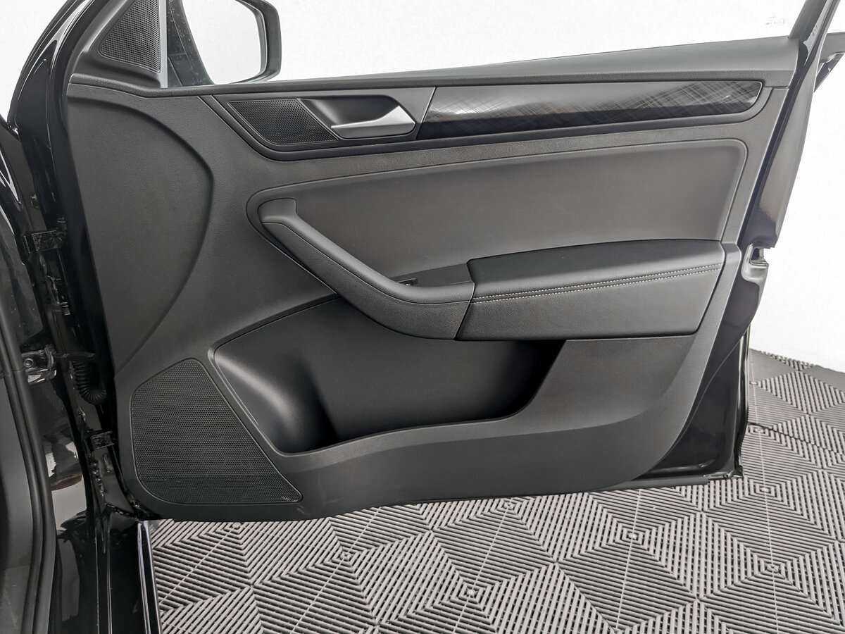 Volkswagen Polo, 2022 Фото №20