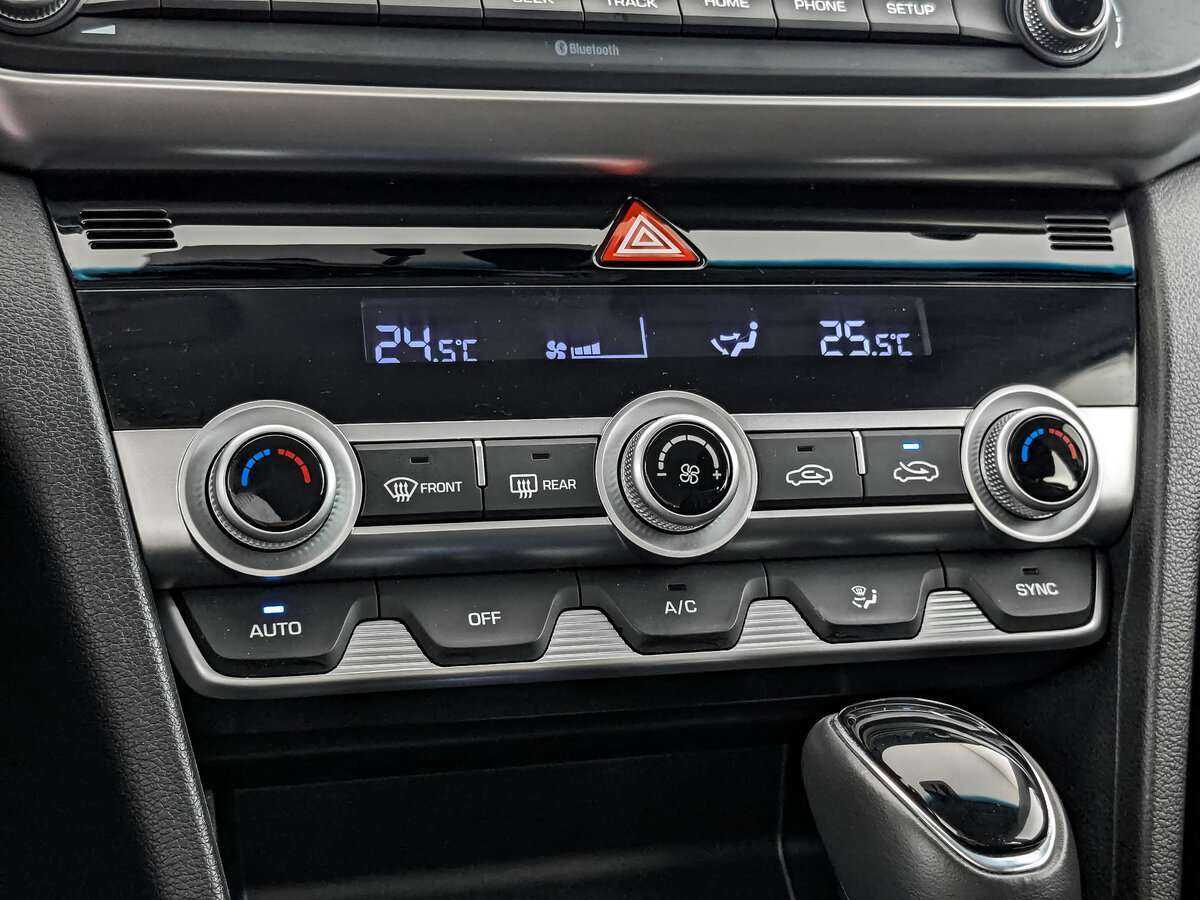 Hyundai Elantra, 2020 Фото №21